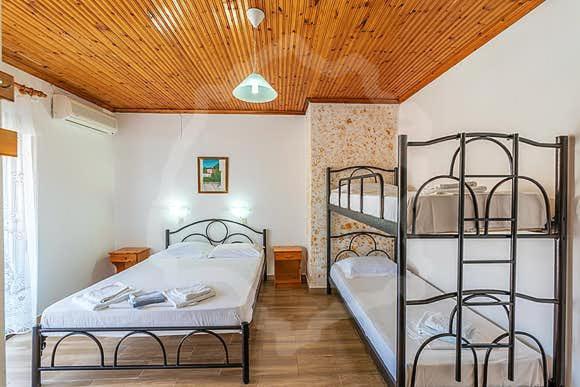 Eleni Apartment
