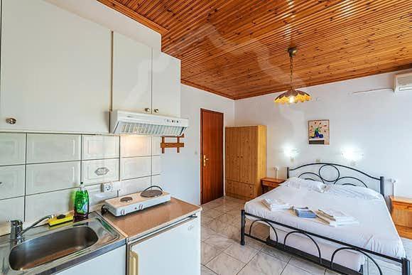 Eleni Apartment